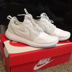 Women’s Nike Roshe Two
